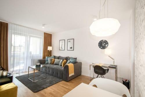 Apartamenty Z?ota 15-ch?ci?ska Street