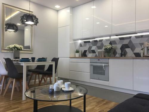 Elegant Apartment Astronaut�w Centrum Z Parkingiem