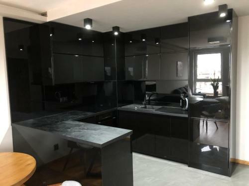 Vip1 Apartments Etiuda Becher -centrum Deptak - Black Horse