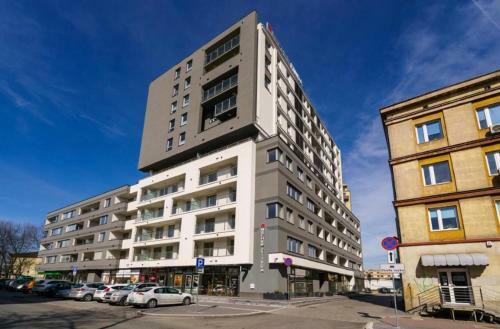 Vip1 Apartments Etiuda Becher -centrum Deptak - Black Horse