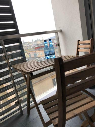 Vip1 Apartments Etiuda Becher -centrum Deptak - Black Horse