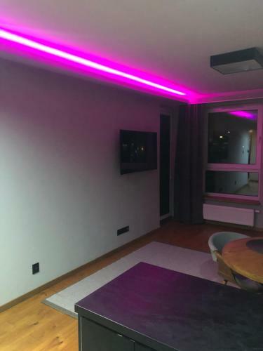 Vip1 Apartments Etiuda Becher -centrum Deptak - Black Horse