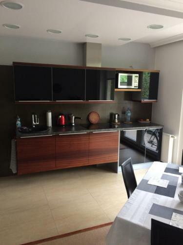Anrema Trzy-pokojowy Apartament