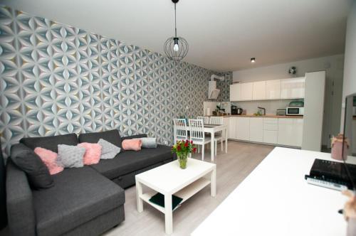 Apartament 28