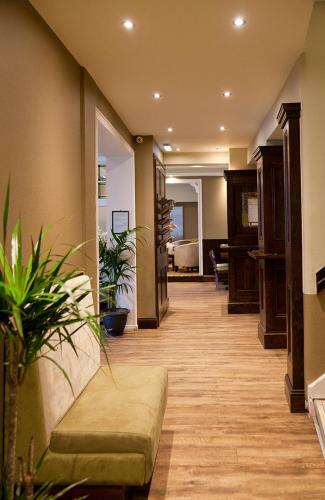The Harboro Hotel