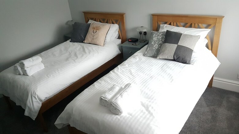 Hostal The Beehive Guest House