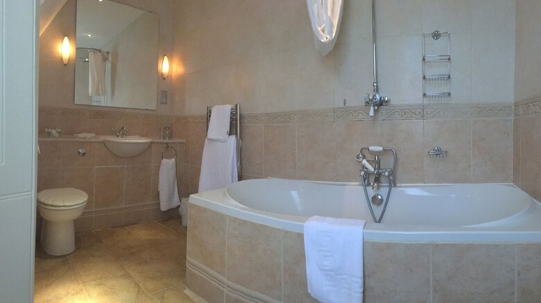 Dryburgh Abbey Hotel