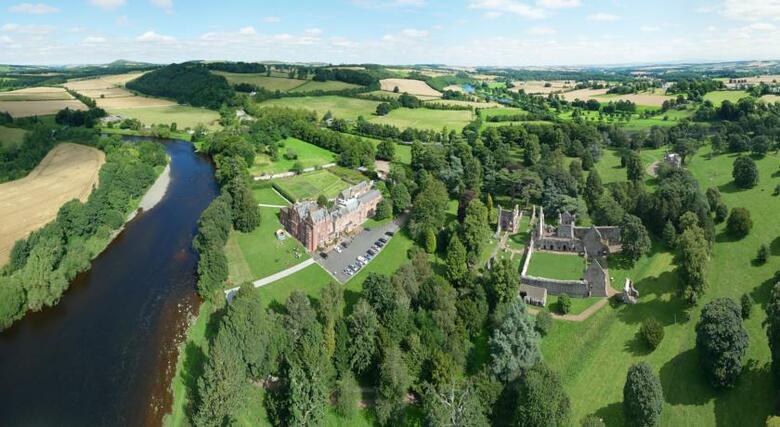 Dryburgh Abbey Hotel