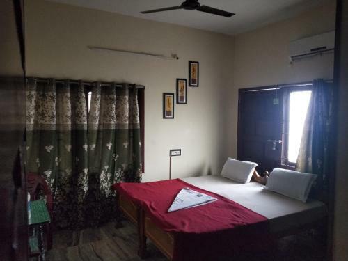 Villa Padmavathi's Family Guest House