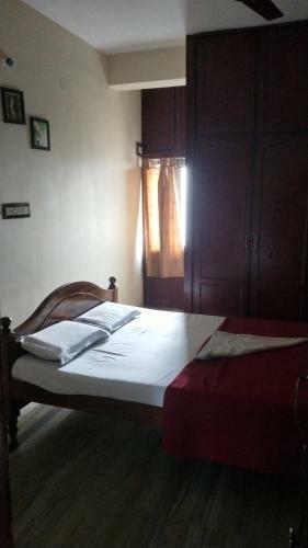 Villa Padmavathi's Family Guest House