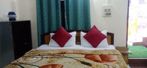 Bed & Breakfast Triundview Camps And Homestay