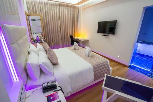 La Vivanta Hotel