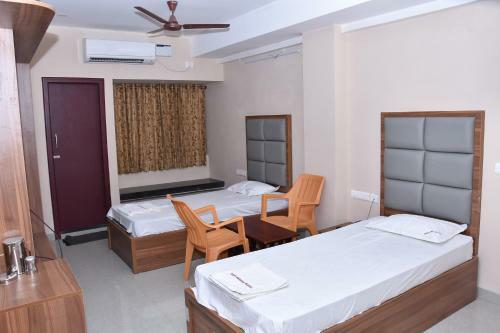 Hotel Vijay Krishna Mahal