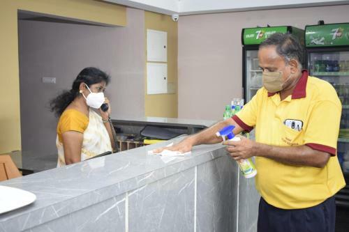 Hotel Vijay Krishna Mahal