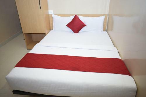 Hotel Yen Residency