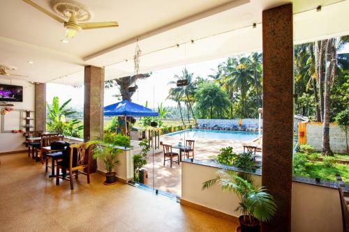 Hotel Fantasy Resort Goa