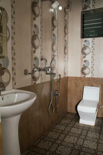 Double V Mandrem Entire Floor Apartment