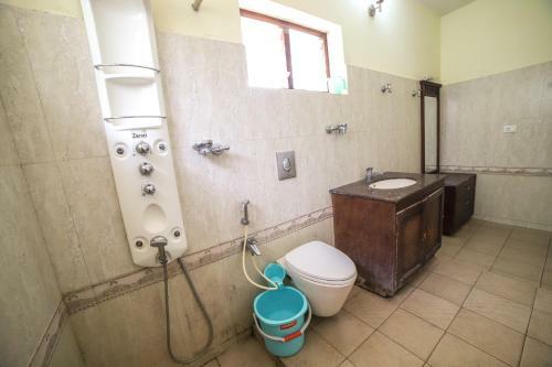 Villa Tvj White House