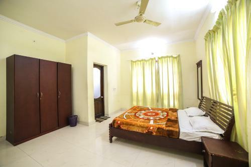 Villa Tvj White House