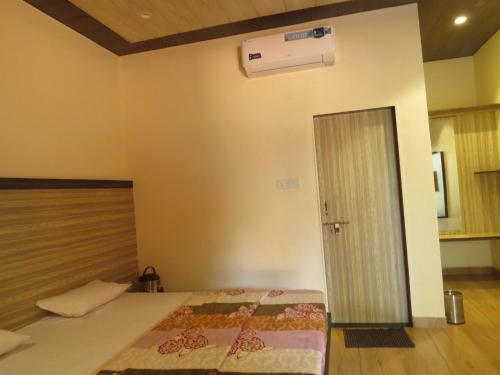 Hotel Kaachwala Heritage