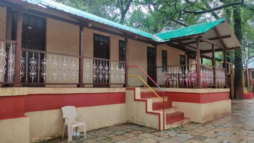 Preeti Hotel