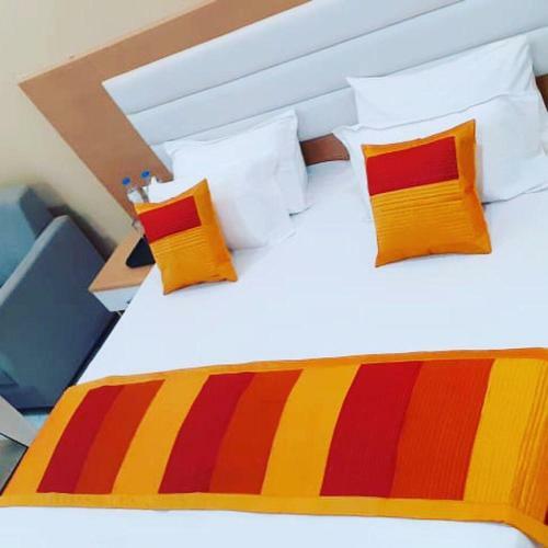 Ihs Hotels