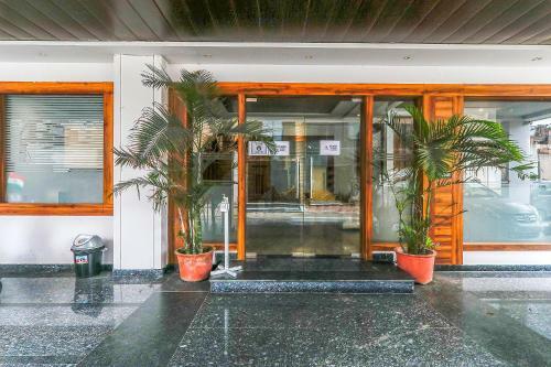 Hotel Fabexpress Global Inn Gold