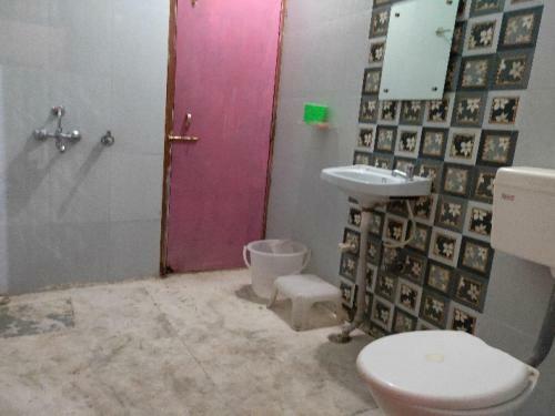 Hotel Oyo 80780 Gaurav Inn