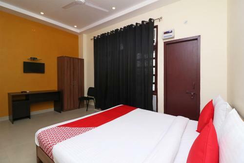 Hotel Oyo Flagship 27925 Kotra House Gomtinagar