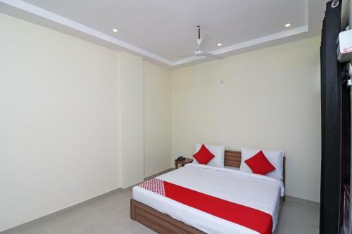 Hotel Oyo Flagship 27925 Kotra House Gomtinagar