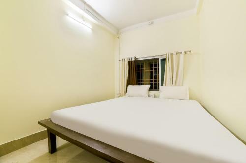 Spot On 73658 Hotel Sumitra