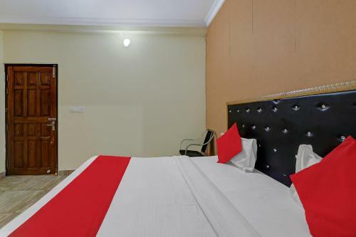 Oyo 82576 Hotel Devpuri Inn