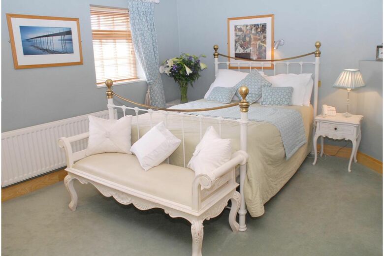 Hotel Oyo The Leven