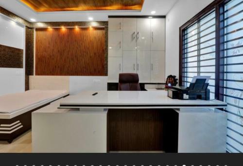 Hostal Harshada Guest House