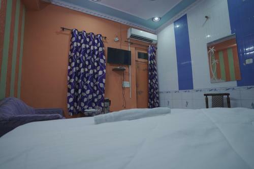 Hotel Sanjay Royal By Wb Economy