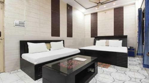 Hotel Sanjay Royal By Wb Economy