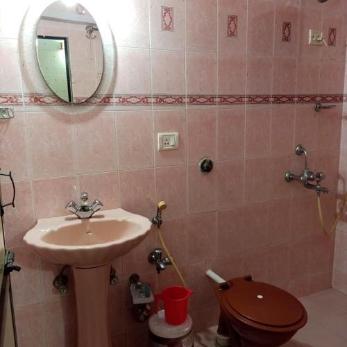 Hostal Benedita Guest House