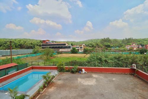 3 Bhk Lingmala Villa W Common Pool