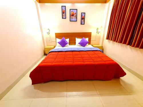 Nilgiri Villa With Swimming Pool