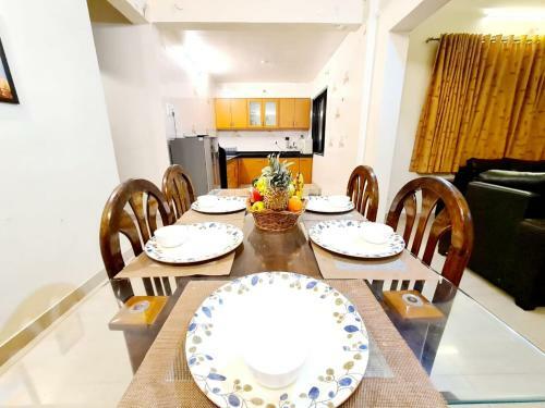 Nilgiri Villa With Swimming Pool