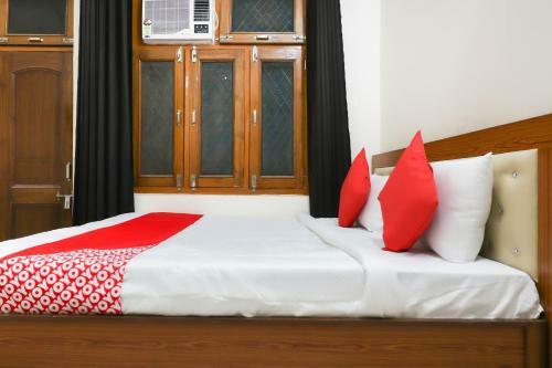 Oyo 63155 Hotel Star View
