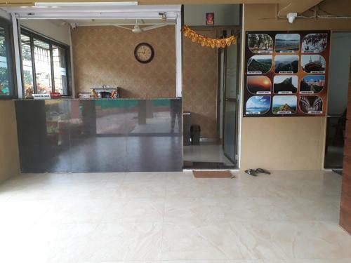 Hostal Maharaja Family Guest House