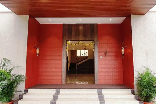 5 Bhk Luxurious Villa With Private Pool ! Kingston Villa Lonavala !