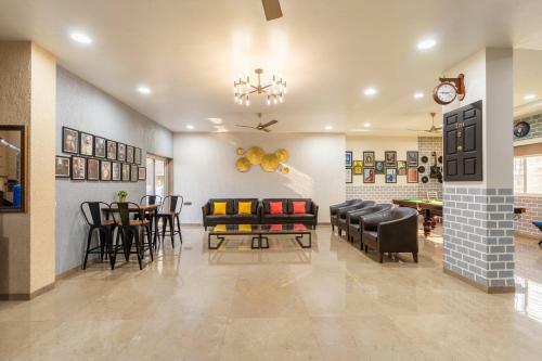 5 Bhk Luxurious Villa With Private Pool ! Kingston Villa Lonavala !