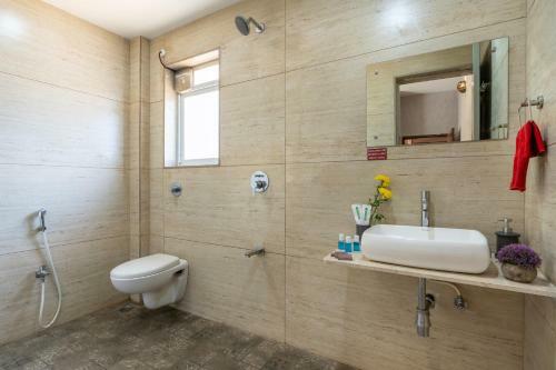 5 Bhk Luxurious Villa With Private Pool ! Kingston Villa Lonavala !