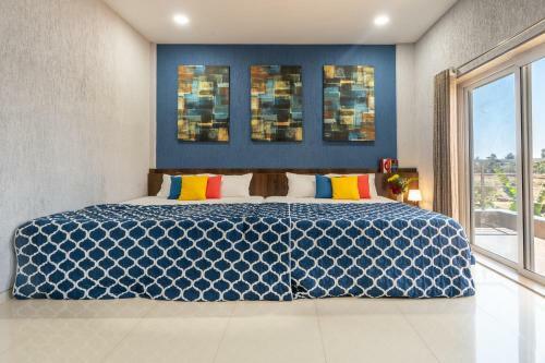 5 Bhk Luxurious Villa With Private Pool ! Kingston Villa Lonavala !