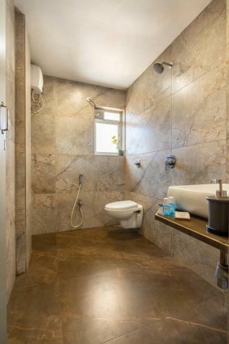 5 Bhk Luxurious Villa With Private Pool ! Kingston Villa Lonavala !
