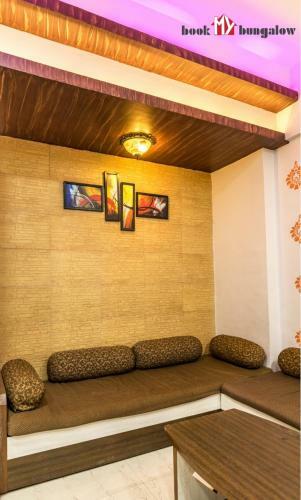 Villa 3bhk Vrindavan Bungalow