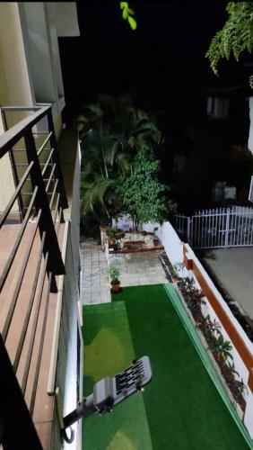 Friendzz Villa
