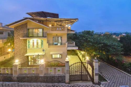 Villa Enjoy Sunsets With Skyline At Duck Trunk Khandala
